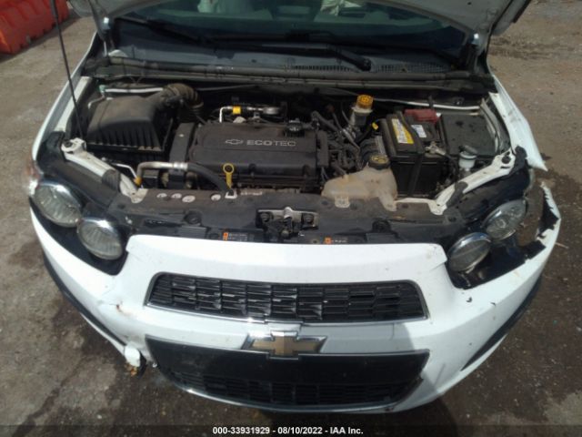 Photo 9 VIN: 1G1JA5SH4F4208815 - CHEVROLET SONIC 