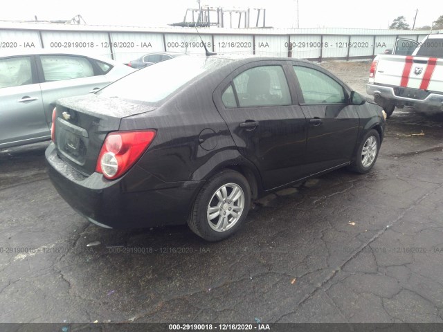 Photo 3 VIN: 1G1JA5SH5C4176923 - CHEVROLET SONIC 