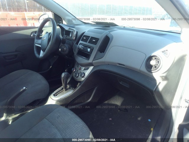 Photo 4 VIN: 1G1JA5SH6C4209766 - CHEVROLET SONIC 