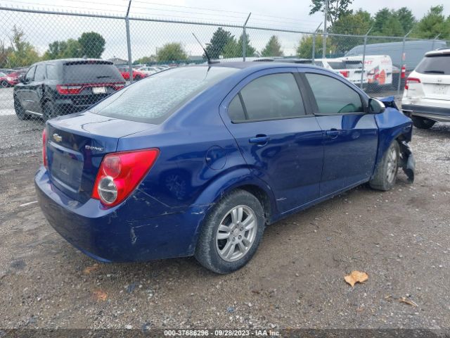 Photo 3 VIN: 1G1JA5SH6C4230780 - CHEVROLET SONIC 