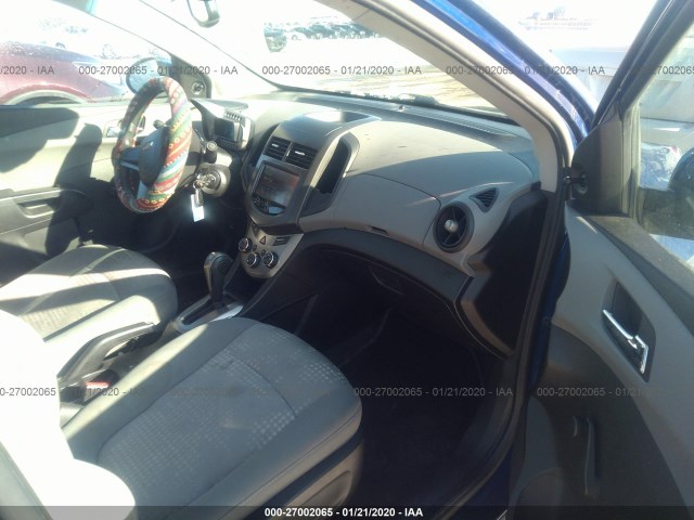 Photo 4 VIN: 1G1JA5SH6D4238136 - CHEVROLET SONIC 