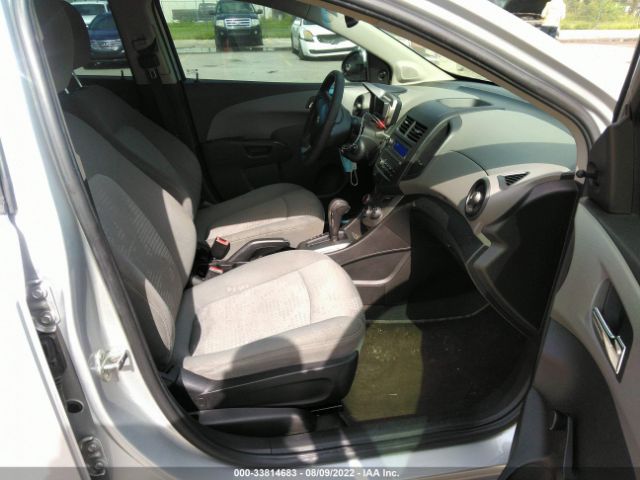 Photo 4 VIN: 1G1JA5SH6D4248682 - CHEVROLET SONIC 