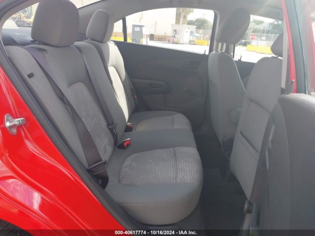 Photo 7 VIN: 1G1JA5SH6F4155289 - CHEVROLET SONIC 