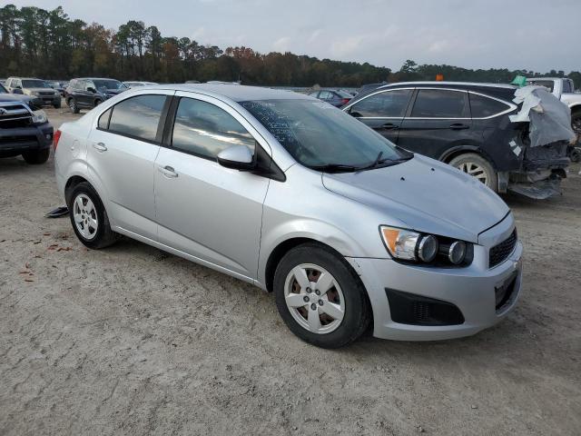 Photo 3 VIN: 1G1JA5SH6F4196988 - CHEVROLET SONIC LS 