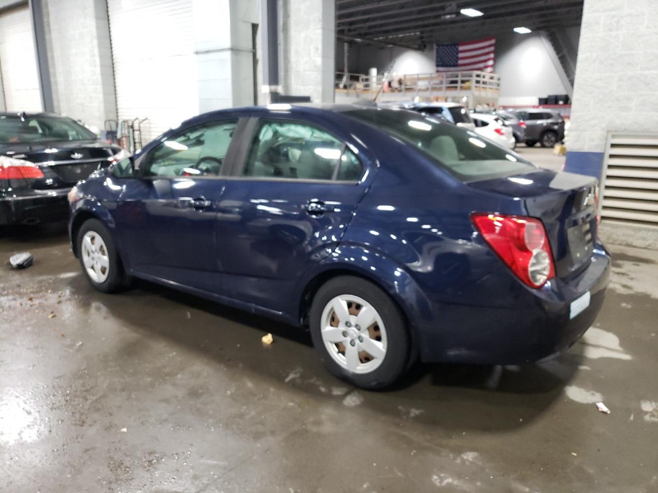 Photo 1 VIN: 1G1JA5SH8F4135755 - CHEVROLET SONIC 