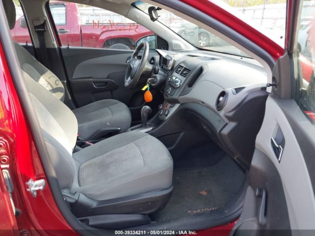 Photo 4 VIN: 1G1JA5SH9C4170980 - CHEVROLET SONIC 