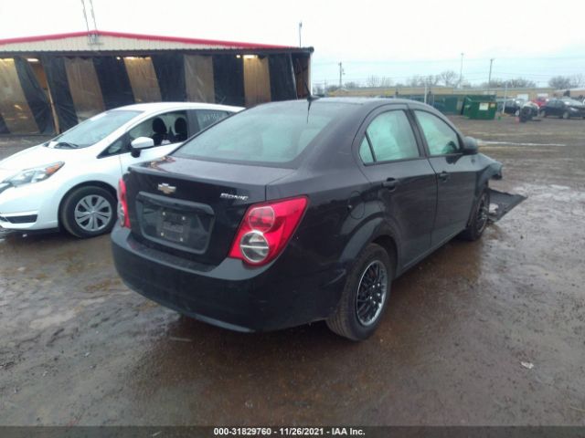 Photo 3 VIN: 1G1JA5SH9D4252905 - CHEVROLET SONIC 