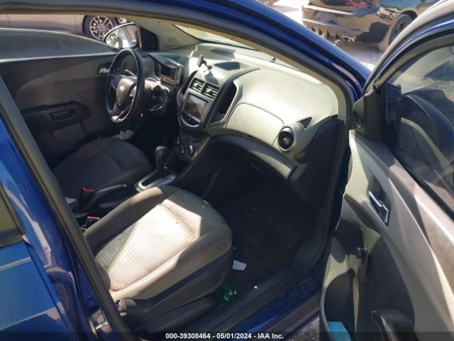 Photo 4 VIN: 1G1JA5SHXE4137800 - CHEVROLET SONIC 