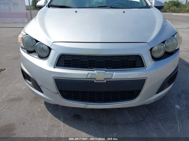 Photo 5 VIN: 1G1JA5SHXF4140388 - CHEVROLET SONIC 