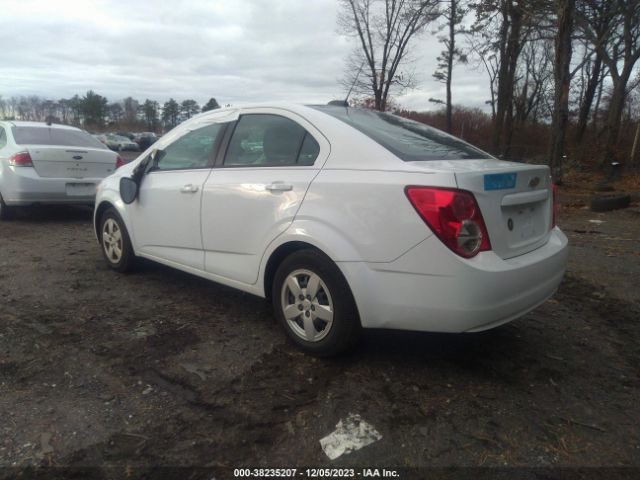 Photo 2 VIN: 1G1JA5SHXF4185105 - CHEVROLET SONIC 