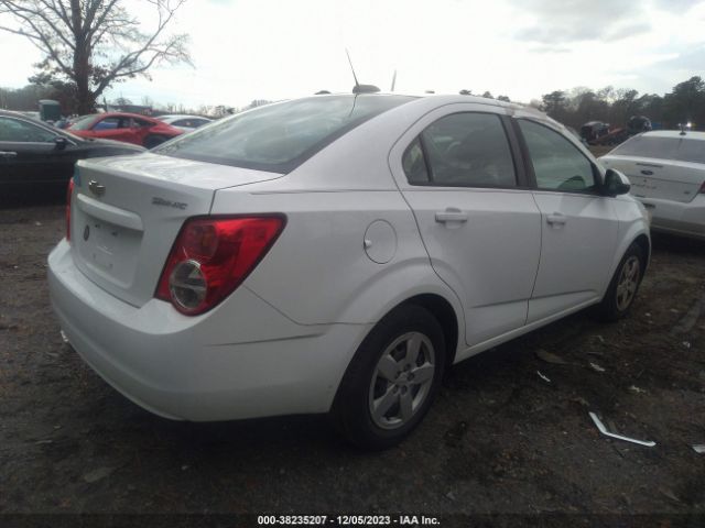 Photo 3 VIN: 1G1JA5SHXF4185105 - CHEVROLET SONIC 