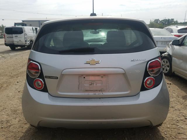 Photo 8 VIN: 1G1JA6SG5G4111069 - CHEVROLET SONIC LS 