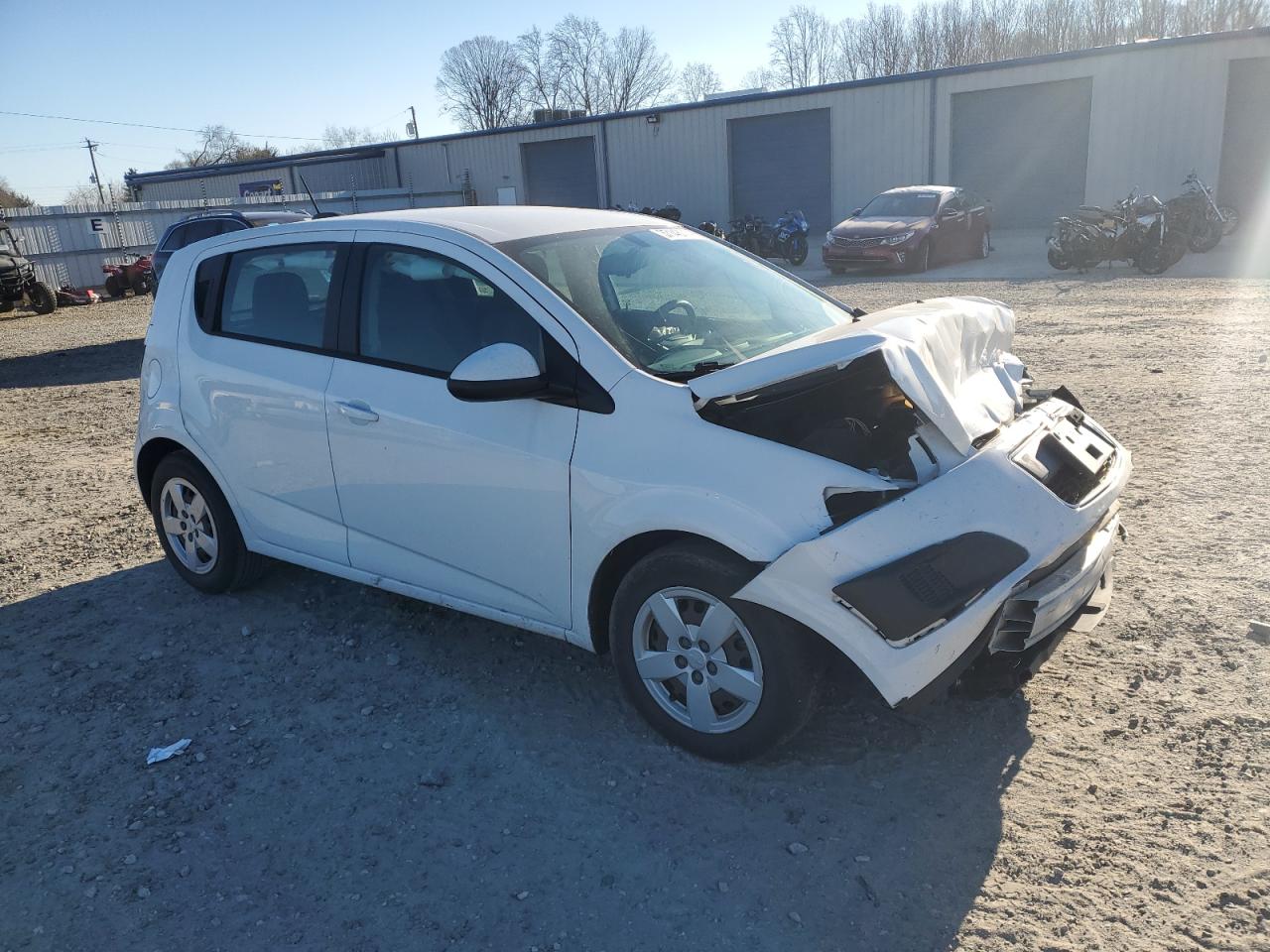 Photo 3 VIN: 1G1JA6SGXG4168996 - CHEVROLET SONIC 