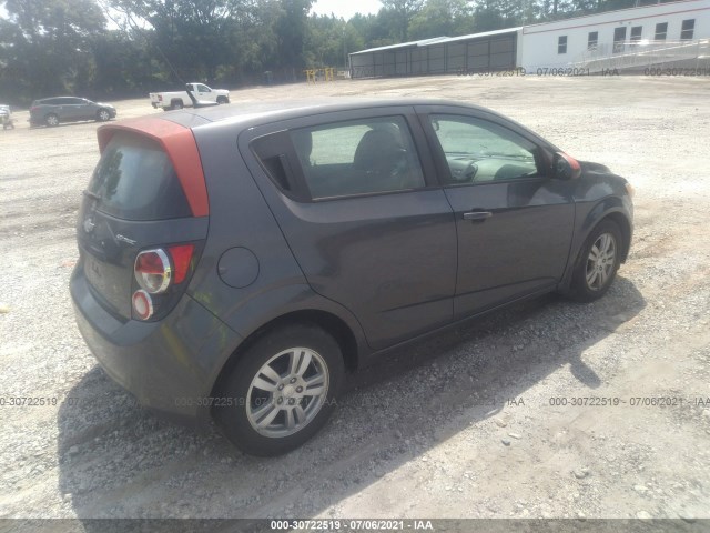 Photo 3 VIN: 1G1JA6SH0C4224110 - CHEVROLET SONIC 