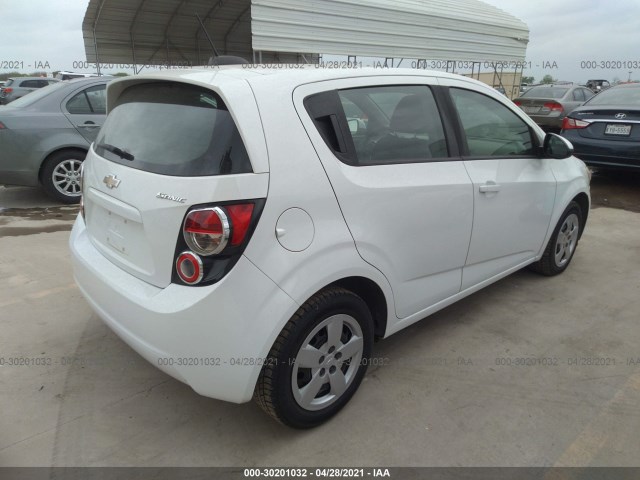 Photo 3 VIN: 1G1JA6SH0F4189301 - CHEVROLET SONIC 