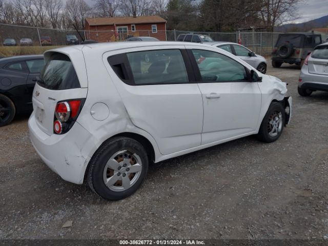 Photo 3 VIN: 1G1JA6SH0G4159345 - CHEVROLET SONIC 