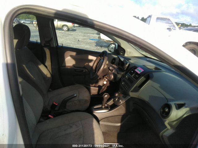 Photo 4 VIN: 1G1JA6SH1C4136960 - CHEVROLET SONIC 