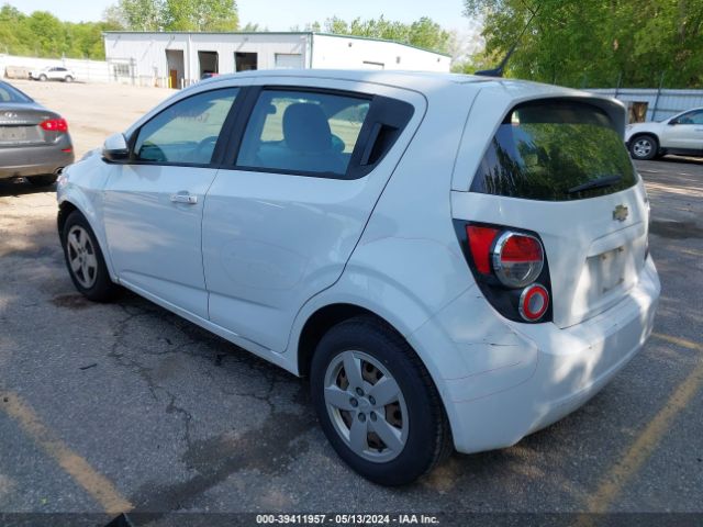 Photo 2 VIN: 1G1JA6SH3E4141175 - CHEVROLET SONIC 