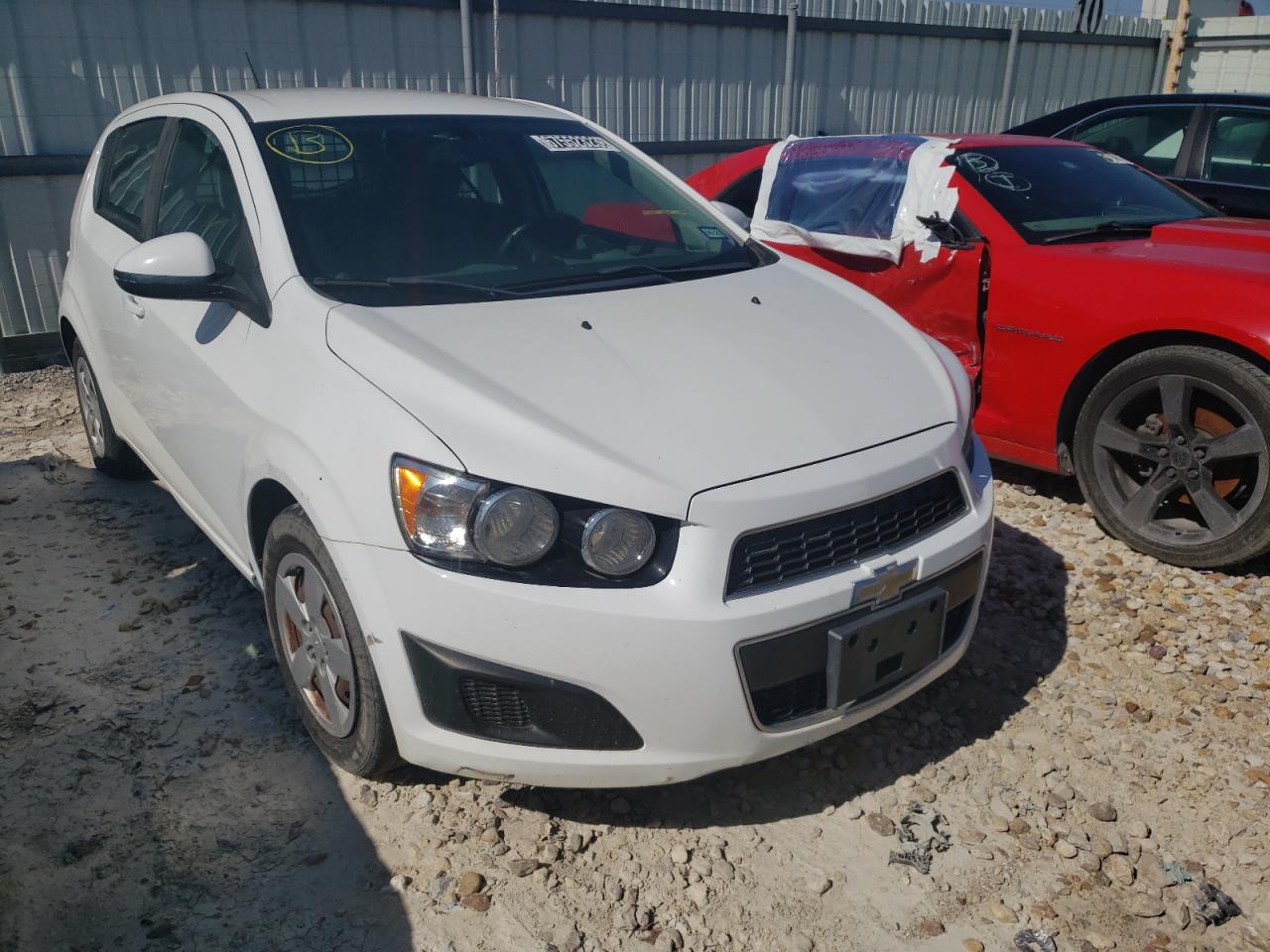 Photo 3 VIN: 1G1JA6SH3G4155922 - CHEVROLET SONIC 