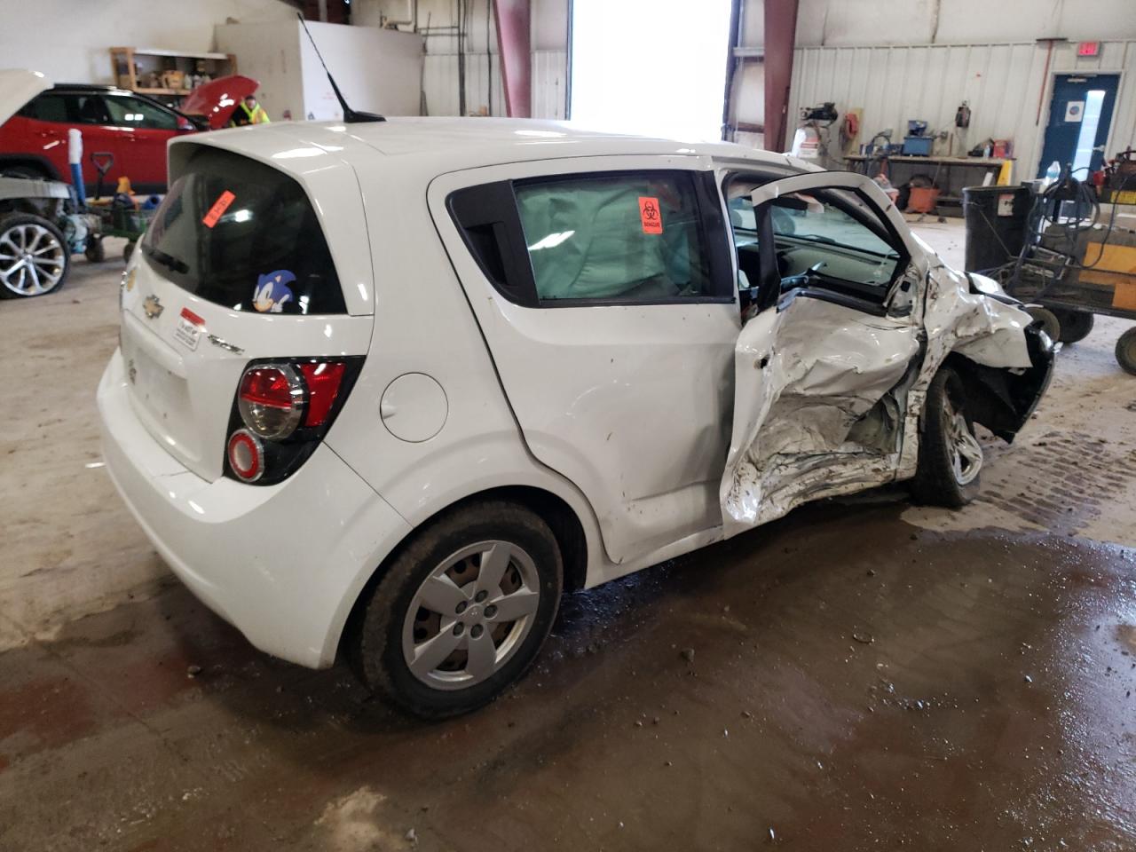 Photo 2 VIN: 1G1JA6SH4E4132243 - CHEVROLET SONIC 