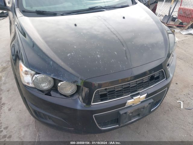 Photo 5 VIN: 1G1JA6SH4F4143065 - CHEVROLET SONIC 