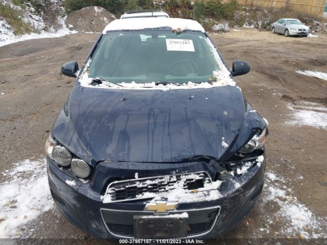 Photo 9 VIN: 1G1JA6SH4F4176745 - CHEVROLET SONIC 