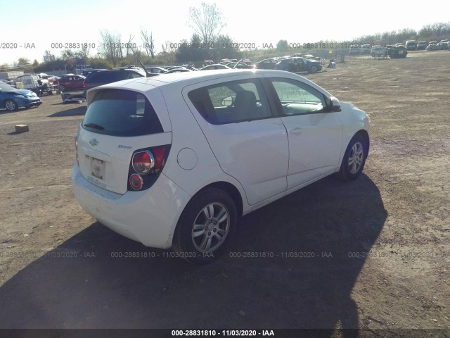 Photo 3 VIN: 1G1JA6SH6C4186396 - CHEVROLET SONIC 