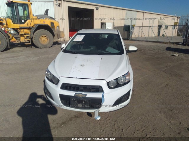 Photo 5 VIN: 1G1JA6SH6C4186396 - CHEVROLET SONIC 