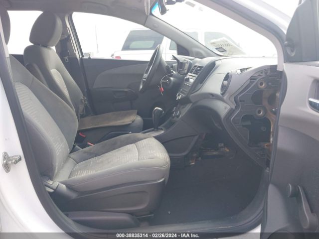 Photo 4 VIN: 1G1JA6SH6E4127190 - CHEVROLET SONIC 