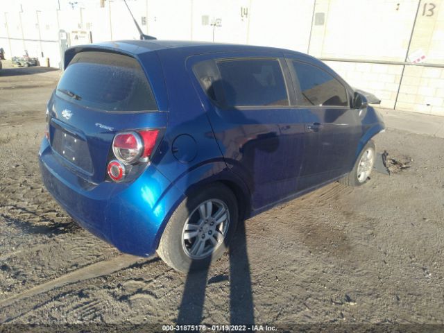 Photo 3 VIN: 1G1JA6SH6E4208951 - CHEVROLET SONIC 