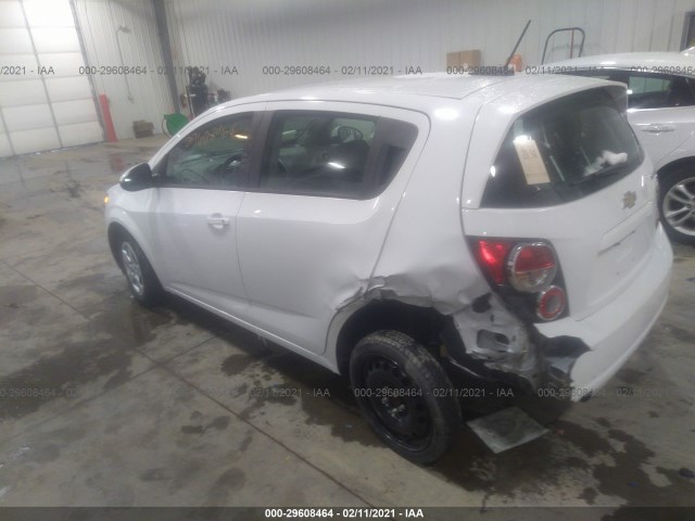 Photo 2 VIN: 1G1JA6SH6G4160015 - CHEVROLET SONIC 