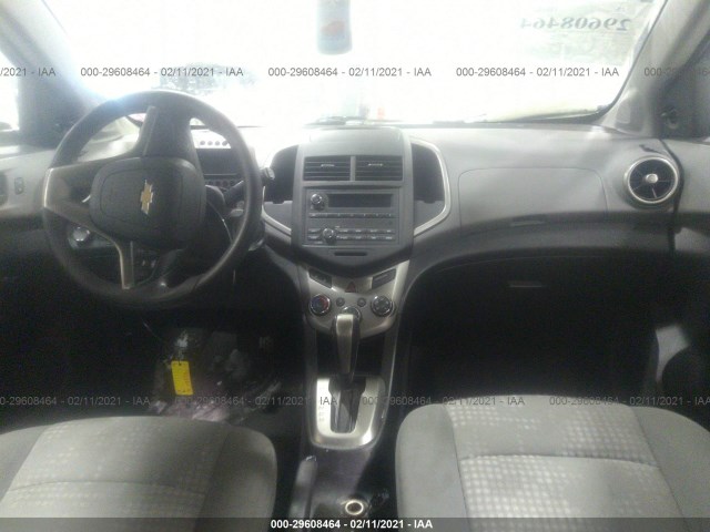 Photo 4 VIN: 1G1JA6SH6G4160015 - CHEVROLET SONIC 