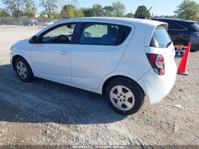 Photo 2 VIN: 1G1JA6SH7G4174232 - CHEVROLET SONIC 