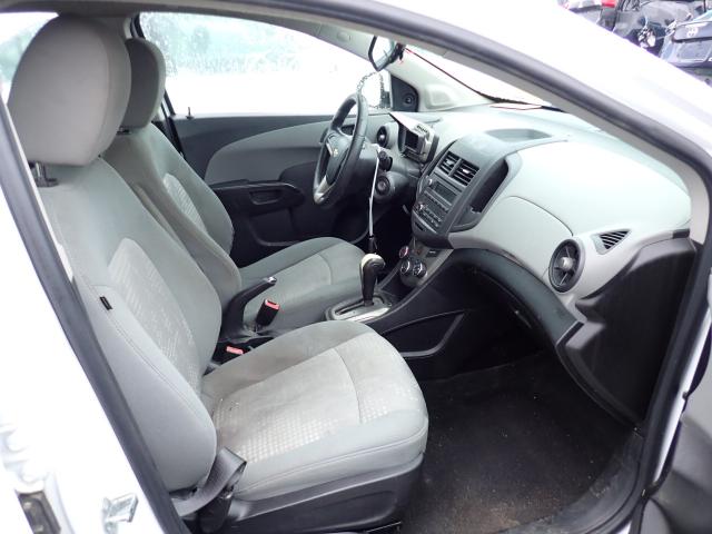 Photo 4 VIN: 1G1JA6SH8D4226902 - CHEVROLET SONIC LS 