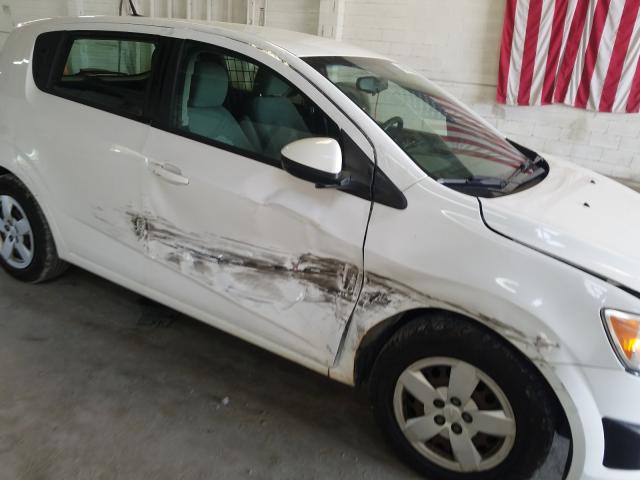 Photo 8 VIN: 1G1JA6SH8E4100704 - CHEVROLET SONIC LS 