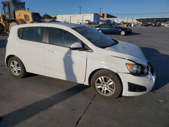 Photo 3 VIN: 1G1JA6SH8F4104172 - CHEVROLET SONIC LS 