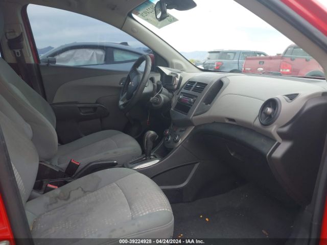 Photo 4 VIN: 1G1JA6SH9C4214045 - CHEVROLET SONIC 