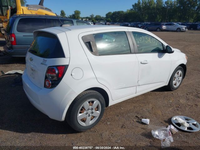 Photo 3 VIN: 1G1JA6SH9G4160882 - CHEVROLET SONIC 