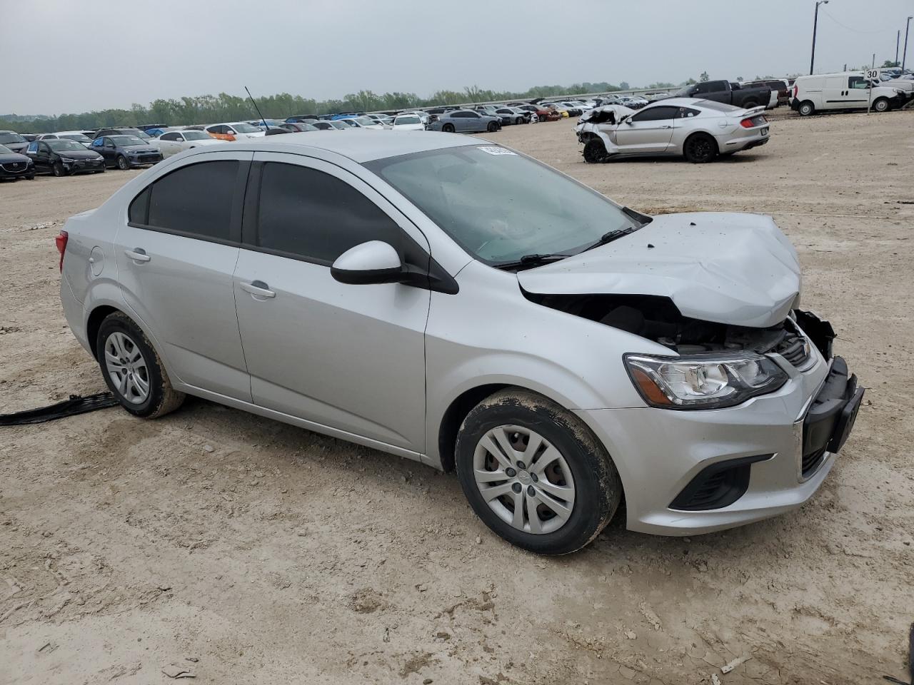 Photo 3 VIN: 1G1JB5SB8L4104963 - CHEVROLET SONIC 