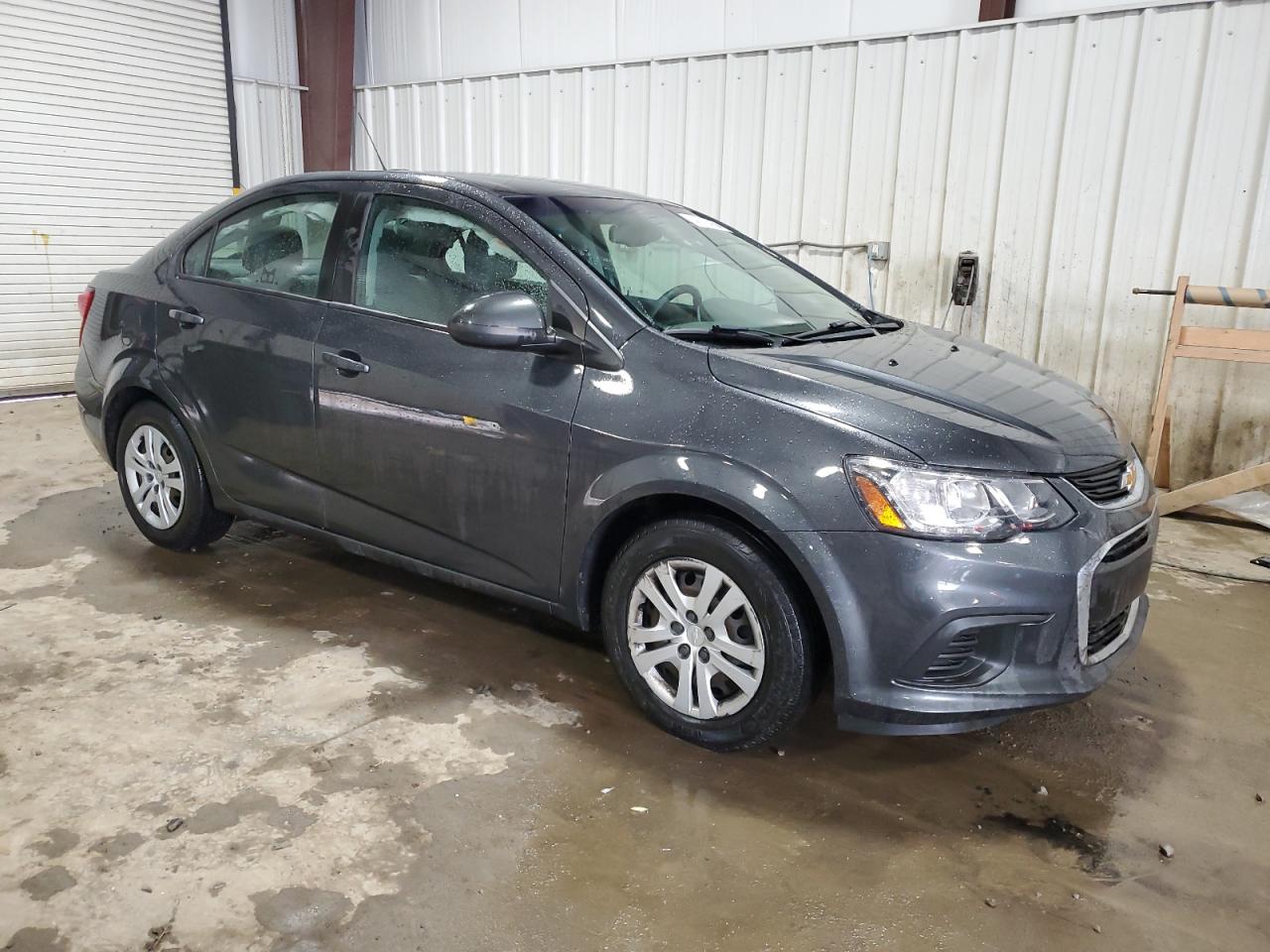 Photo 3 VIN: 1G1JB5SG7H4156149 - CHEVROLET SONIC 