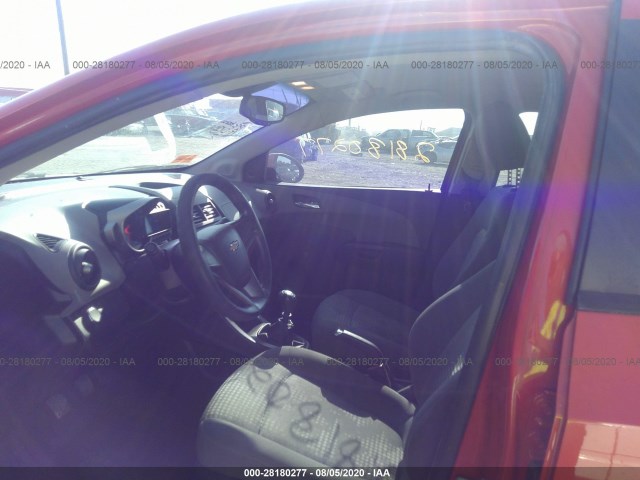 Photo 4 VIN: 1G1JB5SH0C4222011 - CHEVROLET SONIC 