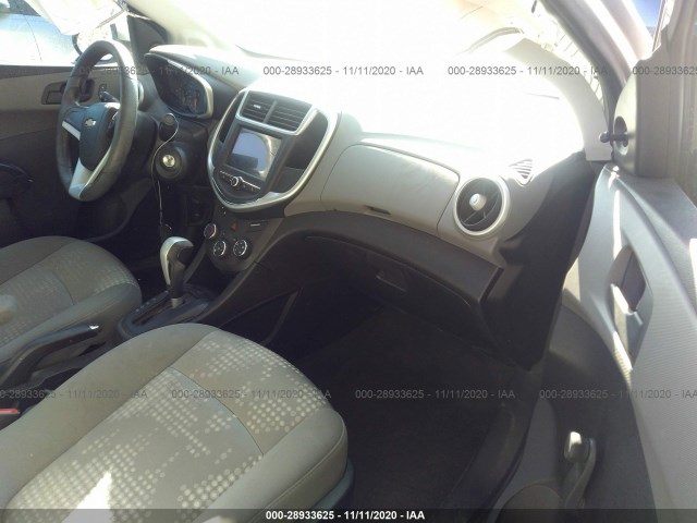 Photo 4 VIN: 1G1JB5SH0H4152064 - CHEVROLET SONIC 