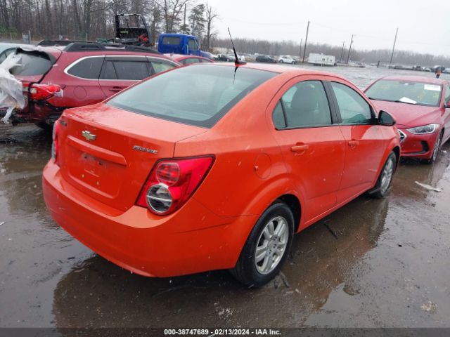 Photo 3 VIN: 1G1JB5SH2C4218557 - CHEVROLET SONIC 