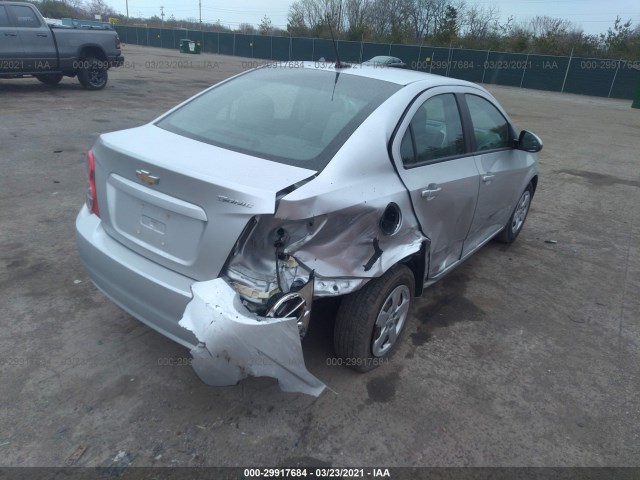 Photo 3 VIN: 1G1JB5SH2E4237984 - CHEVROLET SONIC 