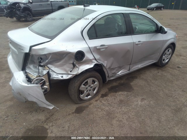 Photo 5 VIN: 1G1JB5SH2E4237984 - CHEVROLET SONIC 