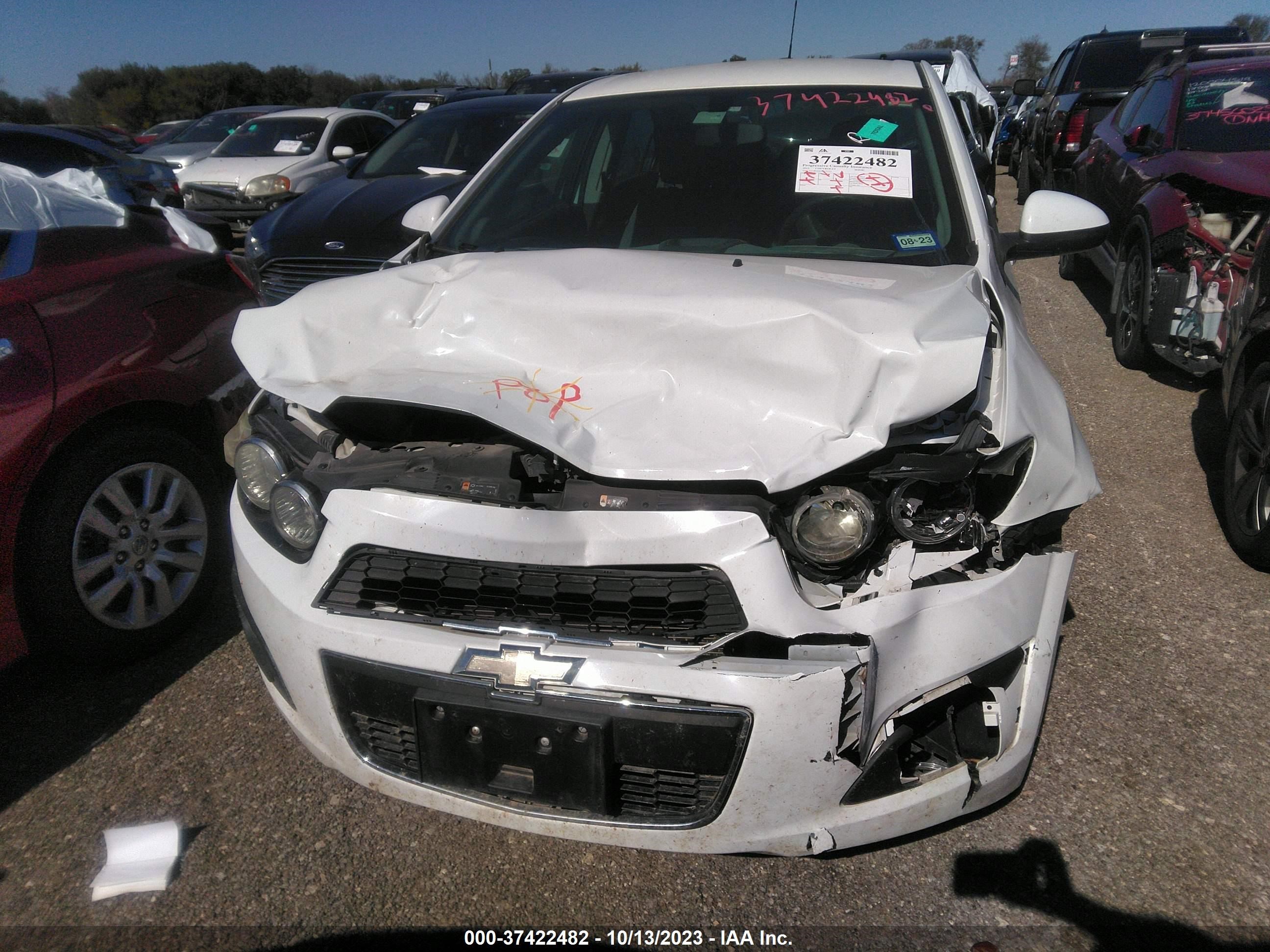 Photo 5 VIN: 1G1JB5SH2F4137353 - CHEVROLET SONIC 