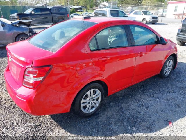 Photo 3 VIN: 1G1JB5SH2H4144872 - CHEVROLET SONIC 