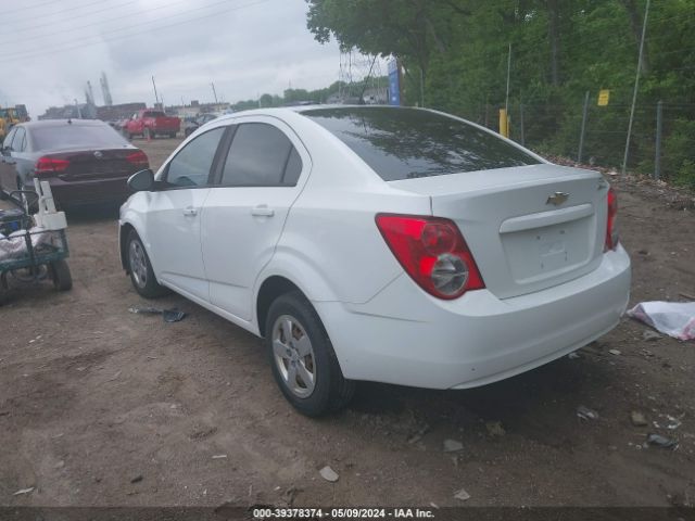 Photo 2 VIN: 1G1JB5SH3F4196685 - CHEVROLET SONIC 