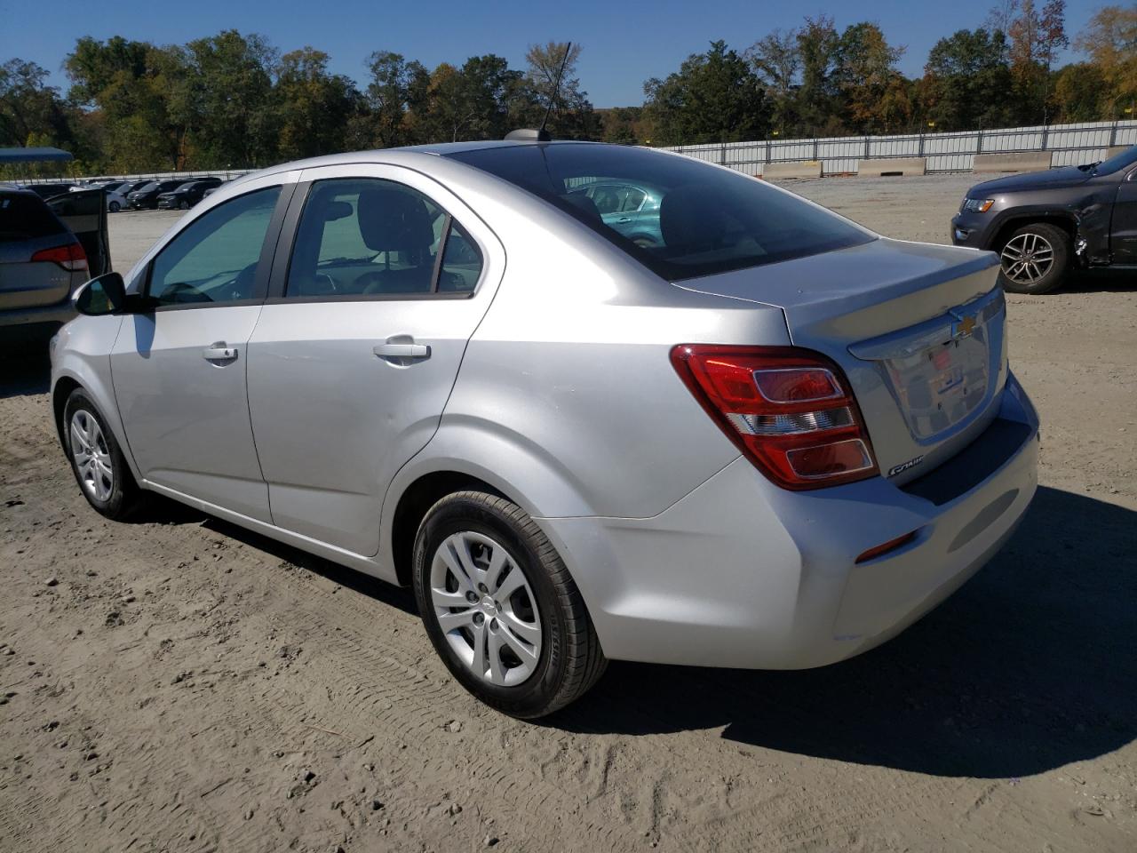 Photo 1 VIN: 1G1JB5SH3H4114070 - CHEVROLET SONIC 