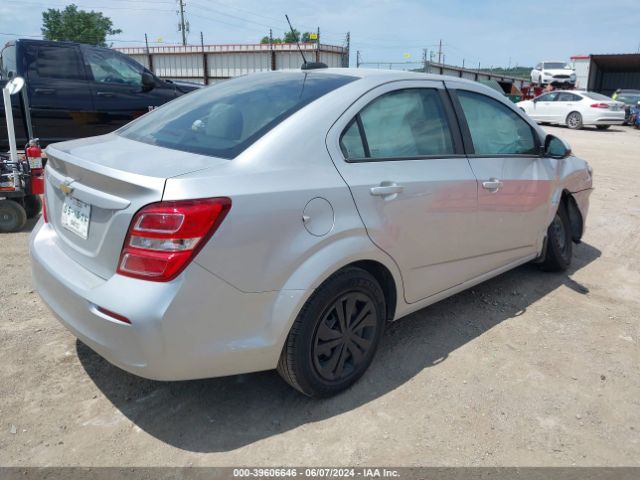 Photo 3 VIN: 1G1JB5SH4H4173466 - CHEVROLET SONIC 